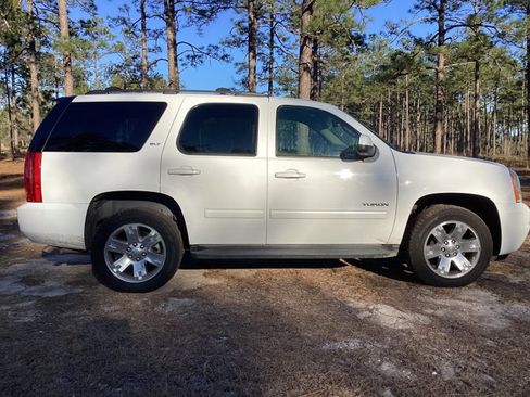 Used 2014 GMC Yukon SLT image 7