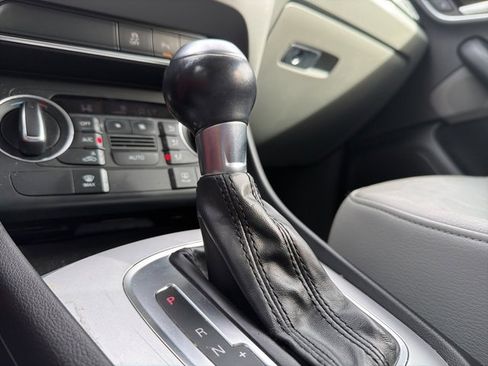 Used 2017 Audi Q3 2.0T Premium image 19