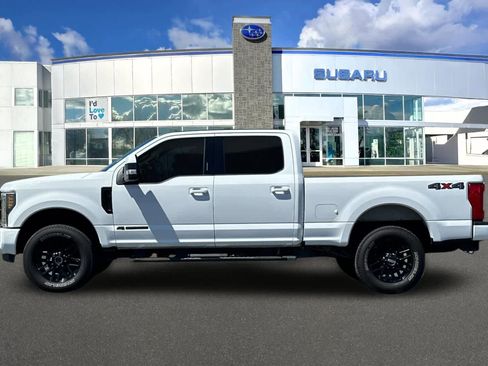 Used 2019 Ford F250 Lariat w/ Lariat Value Package AWD/4WD image 9
