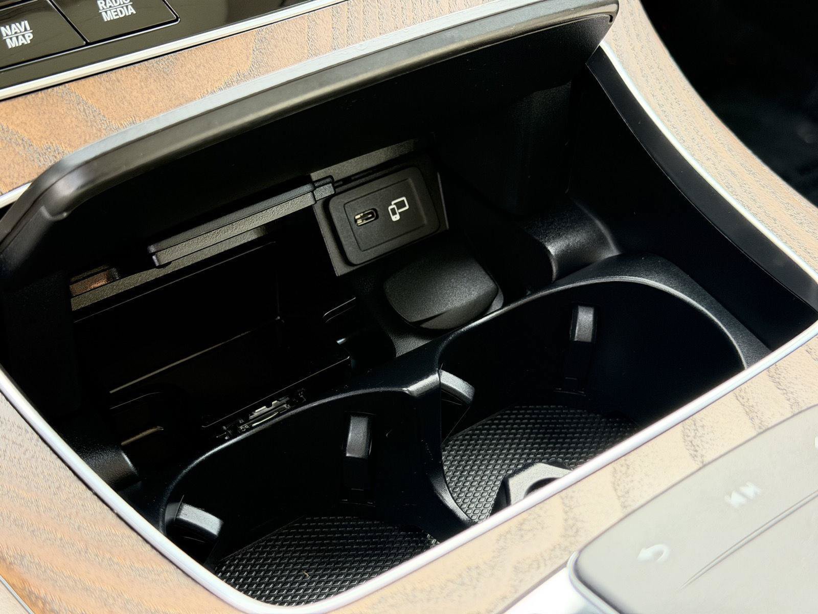 Used 2022 Mercedes-Benz E 350 4MATIC Sedan image 23