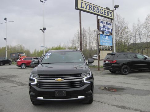 Used 2024 Chevrolet Tahoe LT AWD/4WD image 1