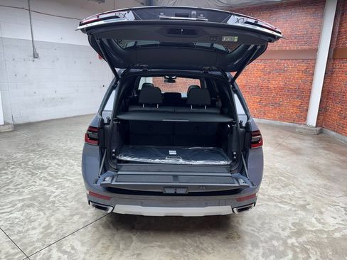 New 2026 BMW X7 xDrive40i w/ Premium Package image 27