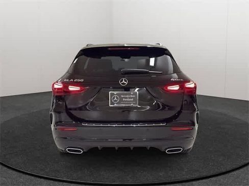 Certified 2025 Mercedes-Benz GLA 250 4MATIC image 6