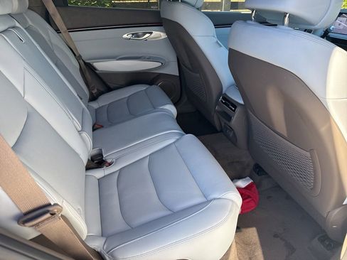 New 2026 Genesis GV70 2.5T Advanced image 12