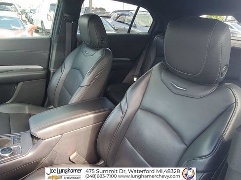 Certified 2019 Cadillac XT4 Premium Luxury FWD image 20