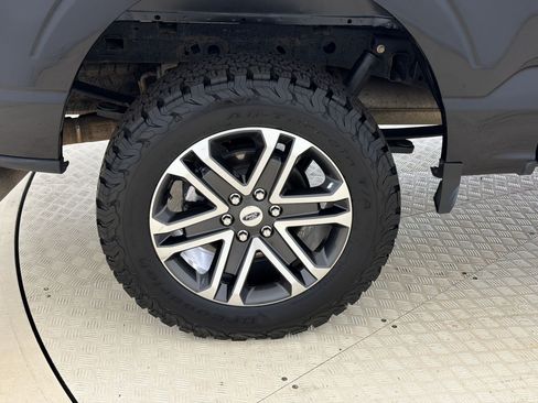 Certified 2022 Ford F150 XL w/ STX Appearance Package AWD/4WD image 13