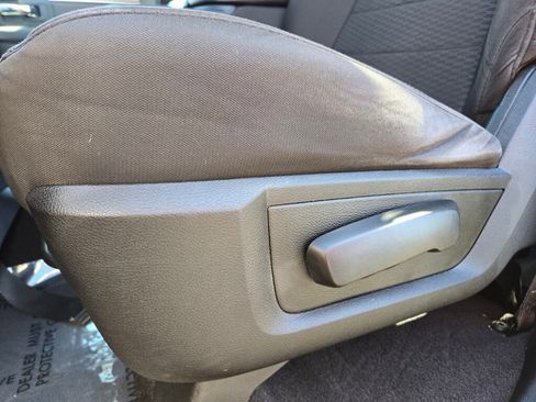 Used 2019 RAM 1500 Classic Warlock image 16