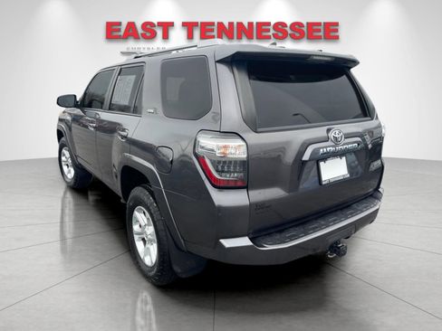 Used 2018 Toyota 4Runner SR5 Premium image 5