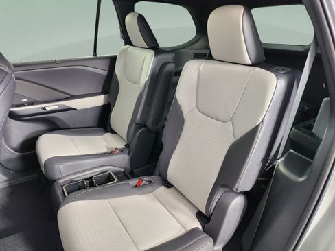 Used 2025 Lexus TX 350 AWD w/ Technology Package image 19