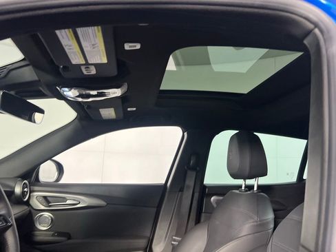 Used 2024 Alfa Romeo Tonale Veloce image 23