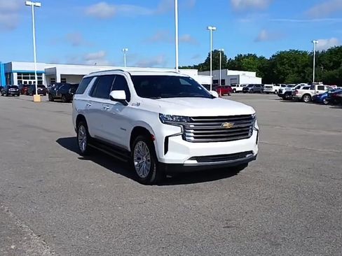 Used 2023 Chevrolet Tahoe High Country w/ Advanced Technology Package image 2