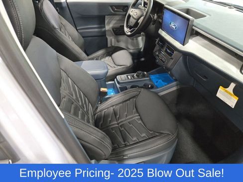 New 2025 Ford Maverick XLT w/ XLT Luxury Package AWD/4WD image 7
