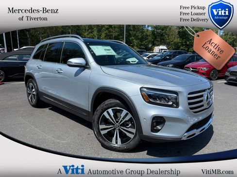 Used 2025 Mercedes-Benz GLB 250 4MATIC image 1