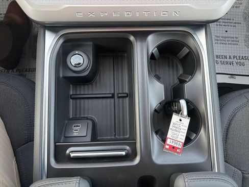 New 2026 Ford Expedition Max Active image 21