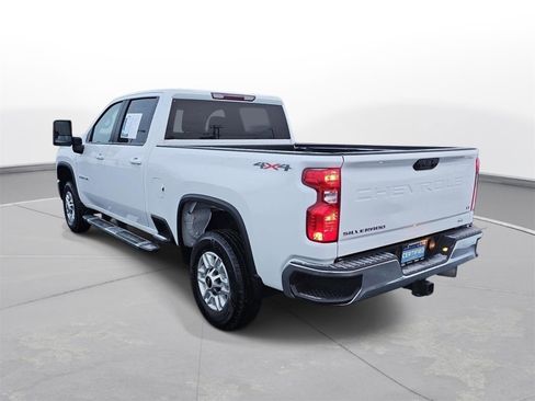 Used 2024 Chevrolet Silverado 2500 LT image 7