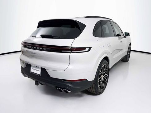 New 2026 Porsche Cayenne AWD/4WD image 9
