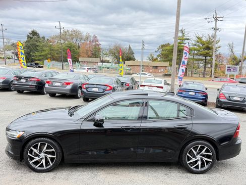 Used 2020 Volvo S60 T5 Momentum w/ Protection Package image 7