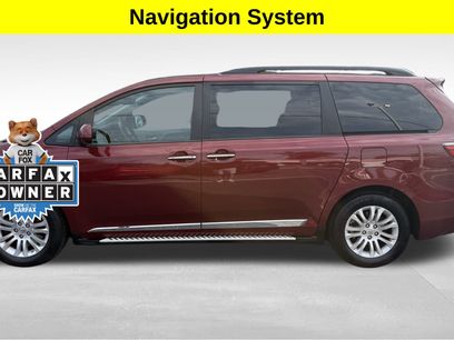 Used 2016 Toyota Sienna XLE Premium