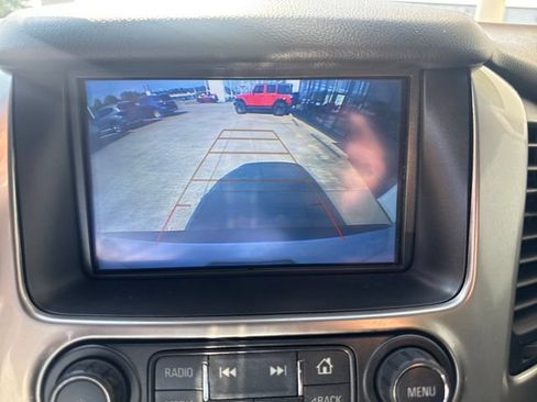 Used 2018 Chevrolet Tahoe LS RWD image 20