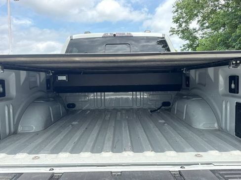 Used 2024 Ford F150 Raptor AWD/4WD image 12