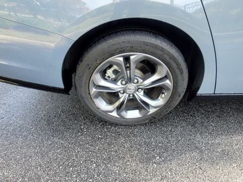 Used 2023 Honda Accord EX-L image 5