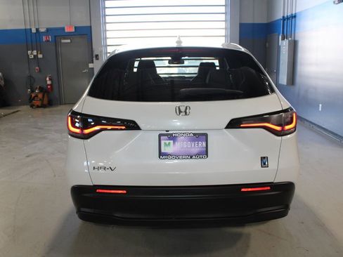 Used 2026 Honda HR-V LX image 37