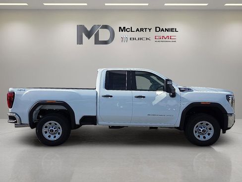 New 2026 GMC Sierra 2500 Pro AWD/4WD image 6