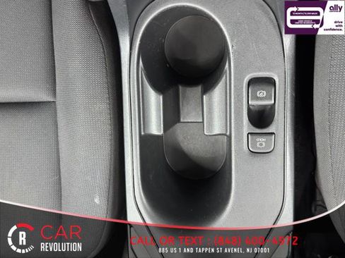 Used 2023 Toyota Corolla LE image 26