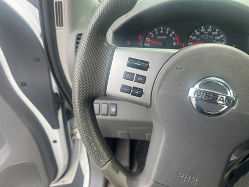 Used 2018 Nissan Frontier S RWD image 14
