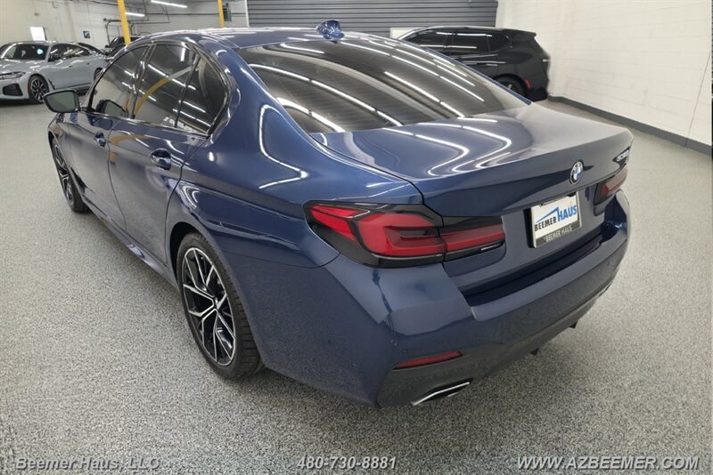 Used 2023 BMW 530i w/ M Sport Package RWD image 7