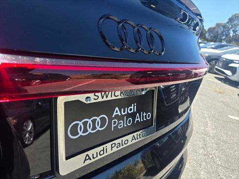 Used 2023 Audi e-tron S Prestige w/ Prestige Package AWD/4WD image 13