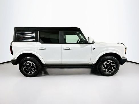 Used 2023 Ford Bronco Outer Banks AWD/4WD image 10