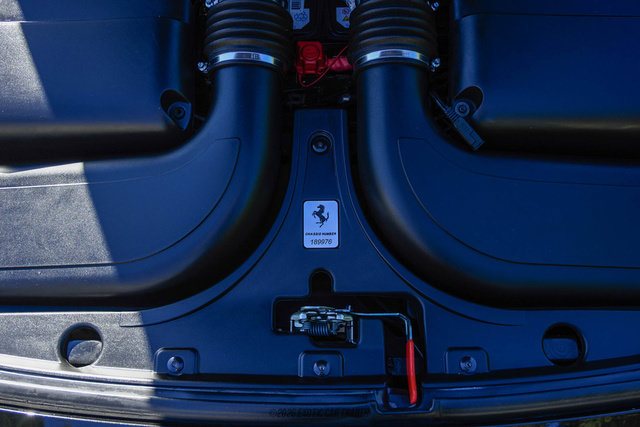 Used 2013 Ferrari California RWD image 24