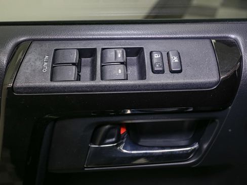 Used 2017 Toyota 4Runner TRD Off-Road Premium image 37