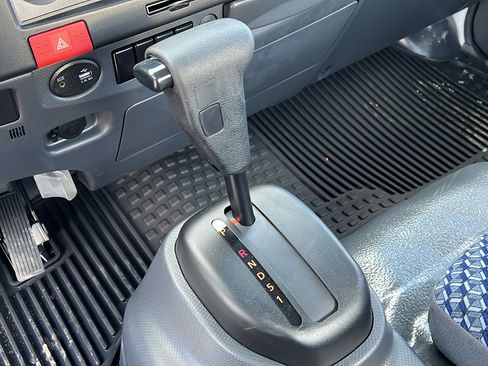 New 2025 Chevrolet Low Cab Forward image 15