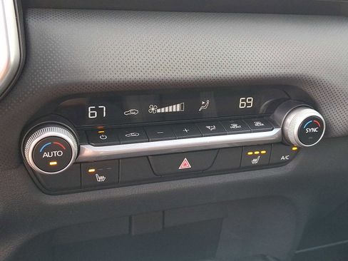 Certified 2023 MAZDA CX-50 2.5 S w/ Cargo Package image 17