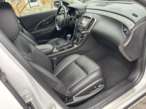 Used 2016 Buick LaCrosse Leather image 38