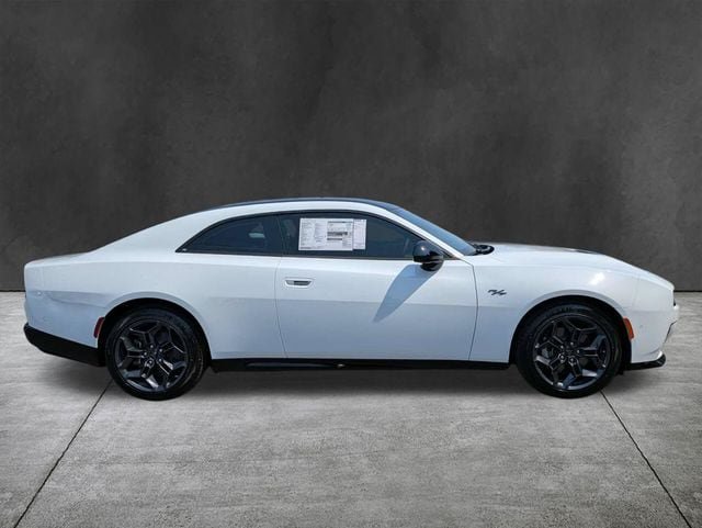 New 2027 Dodge Charger R/T AWD/4WD image 3