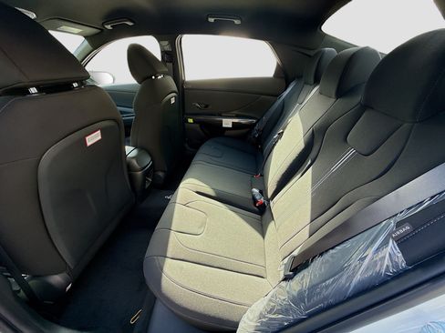 New 2026 Hyundai Elantra Sport FWD image 17