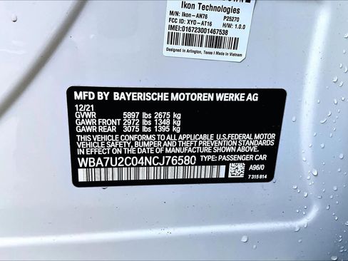 Used 2022 BMW 750i xDrive w/ Executive Package image 31