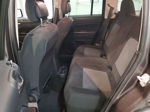 Used 2016 Jeep Patriot Sport w/ Power Value Group image 26