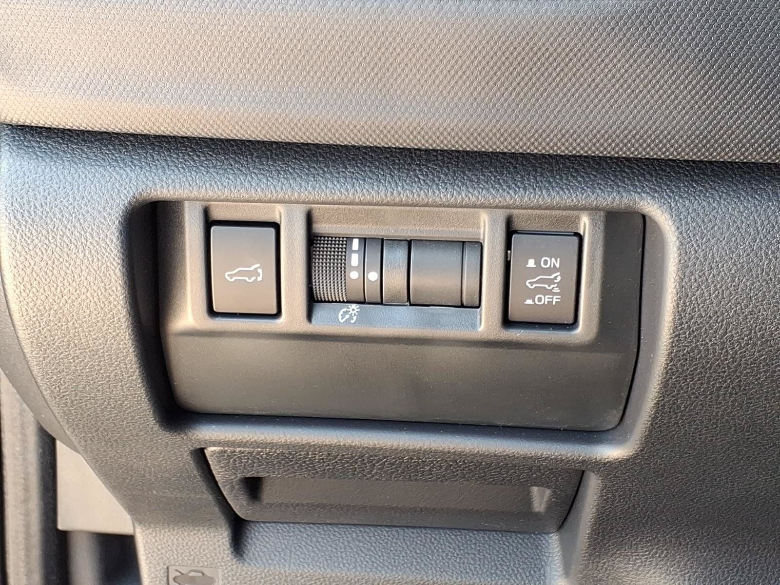 Used 2026 Subaru Forester Premium AWD/4WD image 26