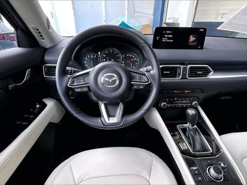 Certified 2025 MAZDA CX-5 AWD 2.5 S w/ Premium Plus Pkg image 5