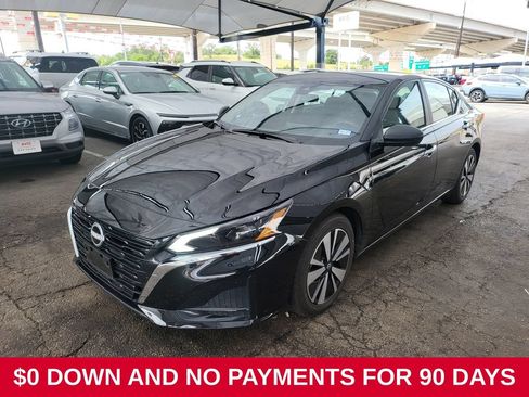 Used 2025 Nissan Altima 2.5 SV FWD image 1