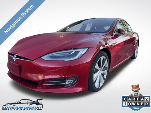 Used 2021 Tesla Model S Performance image 1