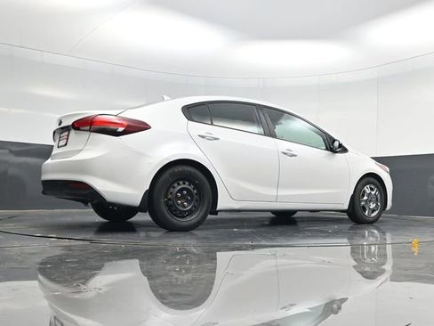 Used 2017 Kia Forte LX w/ LX Popular Package image 47