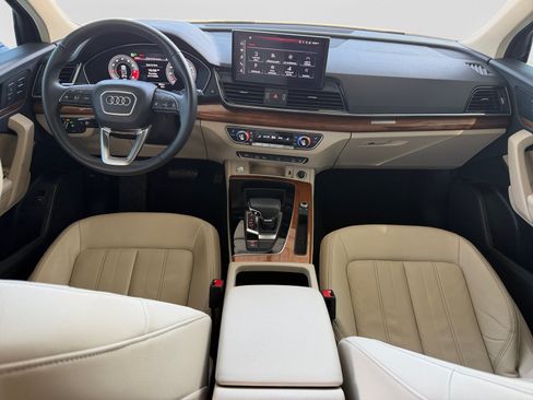 Used 2021 Audi Q5 Prestige w/ Premium Plus Package AWD/4WD image 15