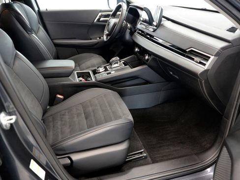 Used 2024 Mitsubishi Outlander SE image 31