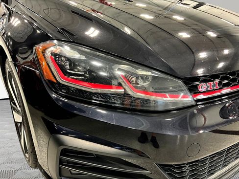 Used 2019 Volkswagen GTI S FWD image 32