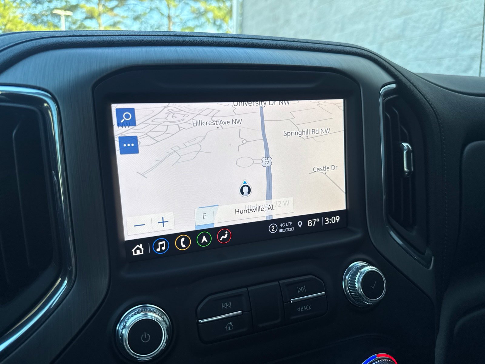 Used 2022 GMC Sierra 1500 Denali w/ Driver Alert Package II AWD/4WD image 12